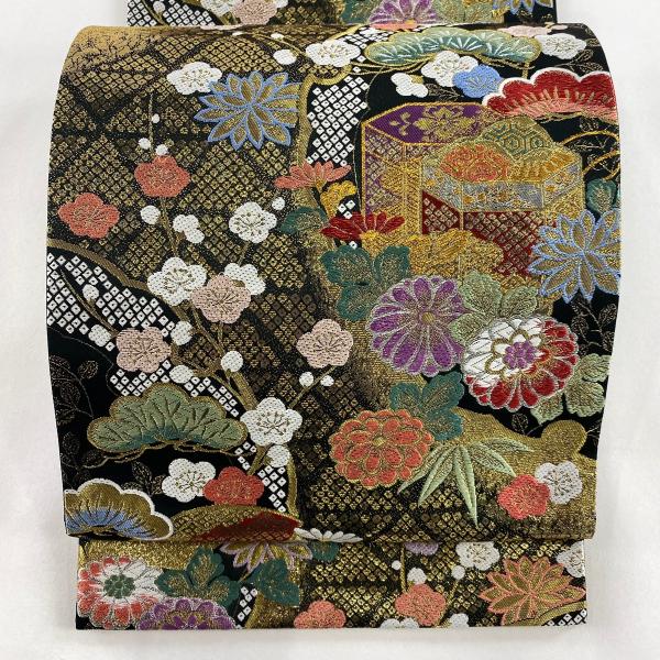 美品 袋帯 秀品 やまと 貝桶 松竹梅 箔 金銀糸 黒 六通 正絹 中古