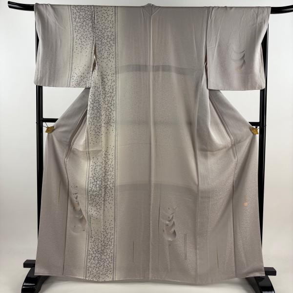 作家物 訪問着 桜花びら 金彩 黒にグレーのぼかし染め 花びらの地紋
