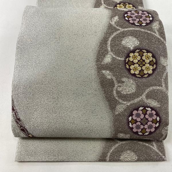 袋帯 美品 逸品 落款あり 谷口良一 草花 唐草 刺繍 箔 灰色 六通 正絹