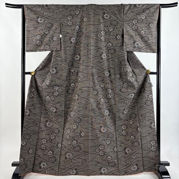 美品 大島紬 身丈169cm 裄丈64cm M 袷 純泥染 証紙あり 梅 波 焦茶色