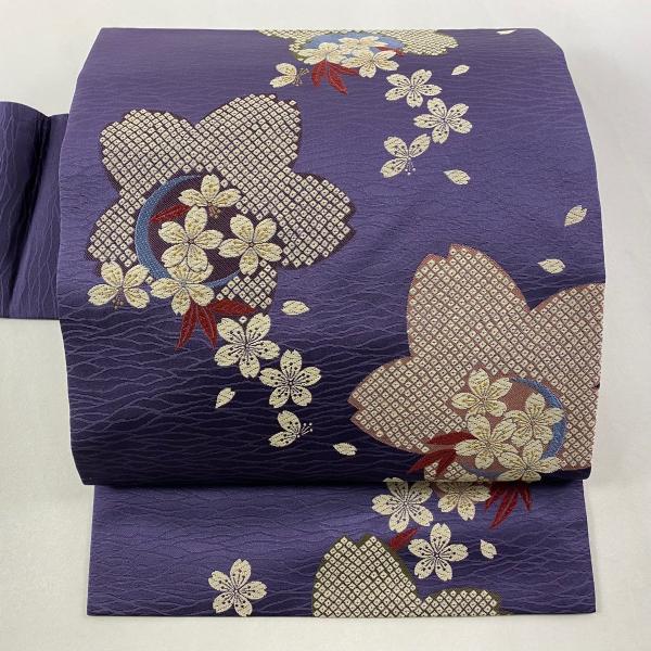 名古屋帯 写真より美しく華やかな桜(シックな薄紫) 期間限定大幅値下げ 名古屋帯 正絹 八寸帯 桜柄華やかなピンク色 仕立上(芯入り) 118