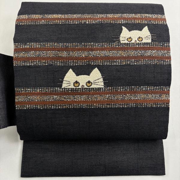 美品 名古屋帯 逸品 夏帯 猫 縞 刺繍 金彩 黒灰 正絹 中古 : リユース