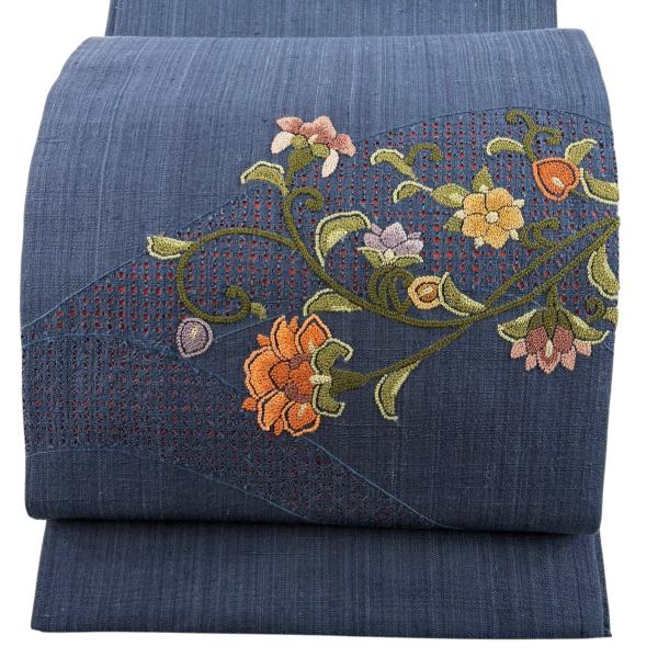 開き名古屋帯 秀品 紬地 花唐草 相良刺繍 金糸 紺色 正絹 中古