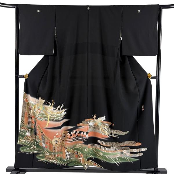 黒留袖 身丈156cm 裄丈64cm M 袷 坂東八十助 落款あり 鳳凰 片輪車 刺繍 金銀彩 黒 正絹 優品 中古