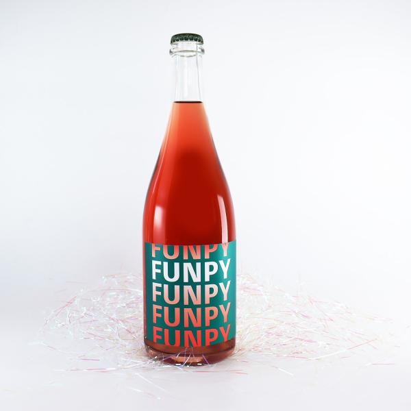 日本ワイン ロゼ スパークリング 新潟県 2025 ファンピー ロゼ 泡 微発泡 750ml  カーブドッチ ワイナリー CAVE D'OCCI WINERY