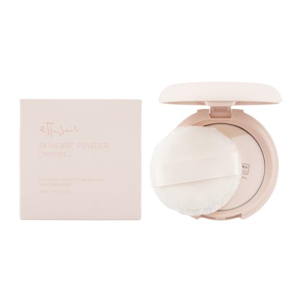 JAN 4932554204817【商品説明】〇テカリをおさえて、さらさらの透明ツヤ肌に。ーテカリ防止ミネラルパウダー、透明ツヤUPパウダー配合〇まるでパウダーが消えていくかのように肌になじみ、毛穴をぼかす。ー透明度が高く、そして溶け込むよ...