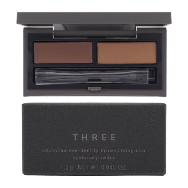 JAN 4562248575024【使用方法】まず斜めにカットされたブラシでワックスを取り、毛の隙間を埋めながら眉の形を整えます。楕円形のブラシ（または付属のまっすぐなブラシ）でパウダーを取り、上からなぞるように重ねることで、ナチュラルな立...