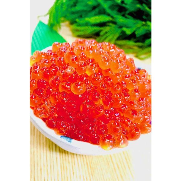 【北海道産☆塩いくら 500ｇ】 化粧箱入！ 北海道産の完熟鮭卵を使用し鮮度風味満点！ 【ギフトにも◎】