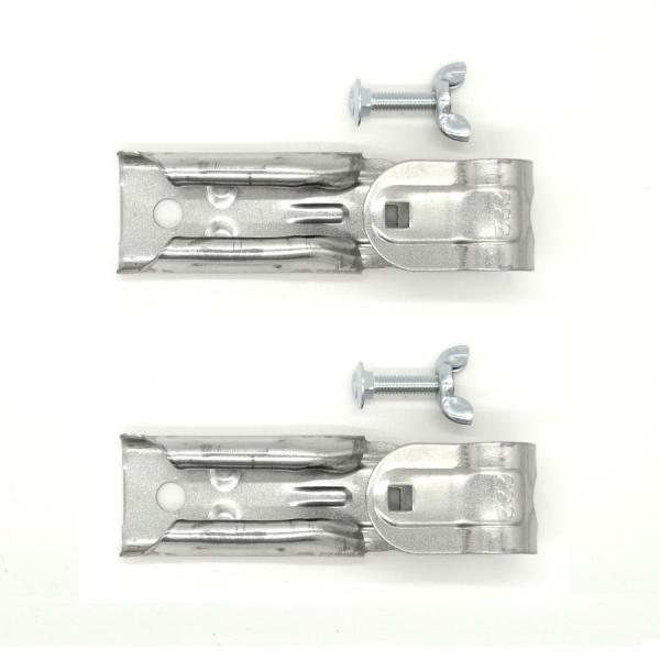 平板、ユニバーサル、ボルト・ナットの3点を使用してビニペットとパイプをT型に止めます平板がビニペットの端部を包み込み、フィルムを保護します