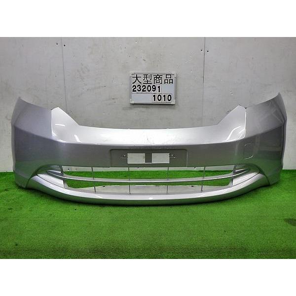 フリード DBA-GB3 フロントバンパー 色/NH700M 71101-SYY-000ZD 232091  