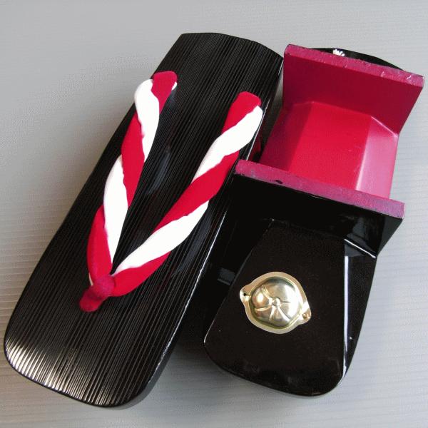 下駄 げた レディース 赤 白鼻緒 二枚歯 着物 浴衣 阿波踊り 祭り 踊り 女性用 和装履物 Nm 9025 カメヤダイレクト 通販 Yahoo ショッピング