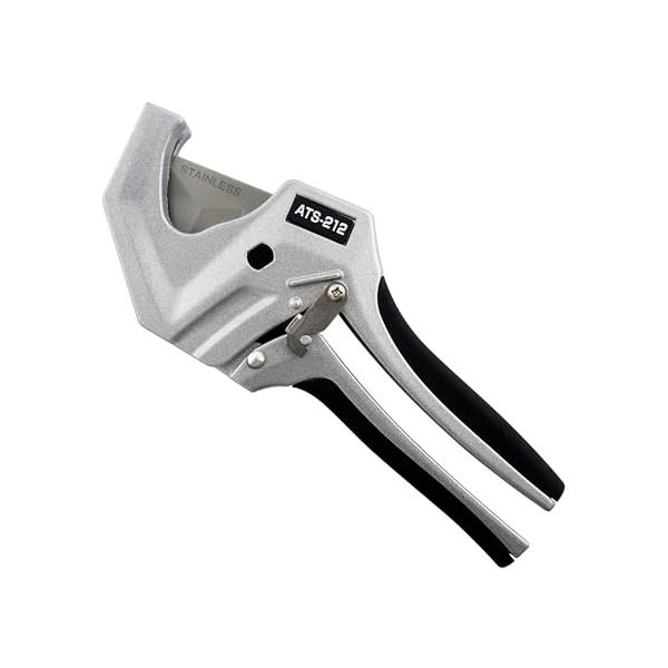 特徴(1)：ワンアクションで刃が開き、ラチェット機構で楽に塩ビ管等をカット出来ます。特徴(2)：パイプを受ける部分に「段付きガイド」を設けました。小径パイプを受け止めるため暴れさせず切断しやすい新設計です。特徴(3)：外径42mmまでのパイ...