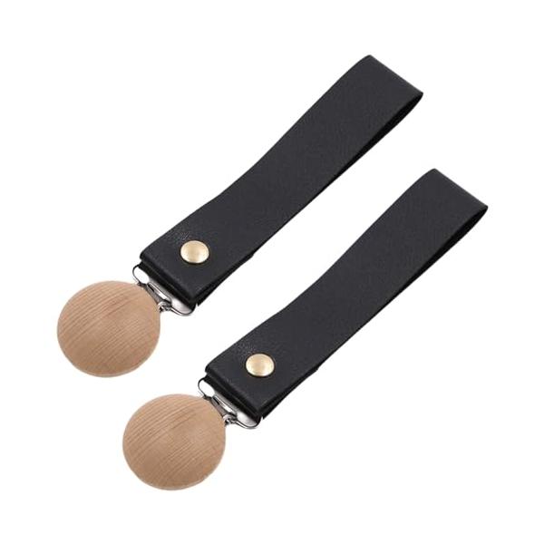 幅広い用途 ブランケットのずり落ち防止対策としてだけでなく、ベビーシューズクリップ、おもちゃクリップとしても使用可能です。 付け外し簡単 ベルトにスナップボタンが付いているので、ベビーカーの多くのところに取り付けられます。 長さの調整 ベビ...