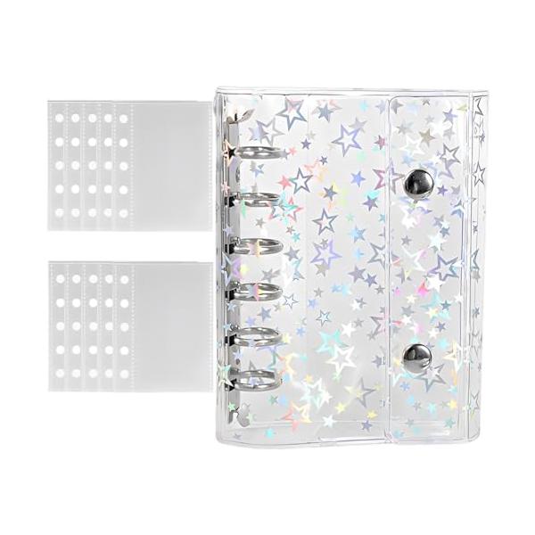 透明PVC素材 ：主に透明なPVC素材で製造されており、柔らかくて折れにくく、汚れがついても簡単に拭ける防水機能も備えている。素材の透明度が高いため、収納したシールやカードが鮮明に表示され、外からでも収納物を確認しやすく、整理効率を大幅に高...