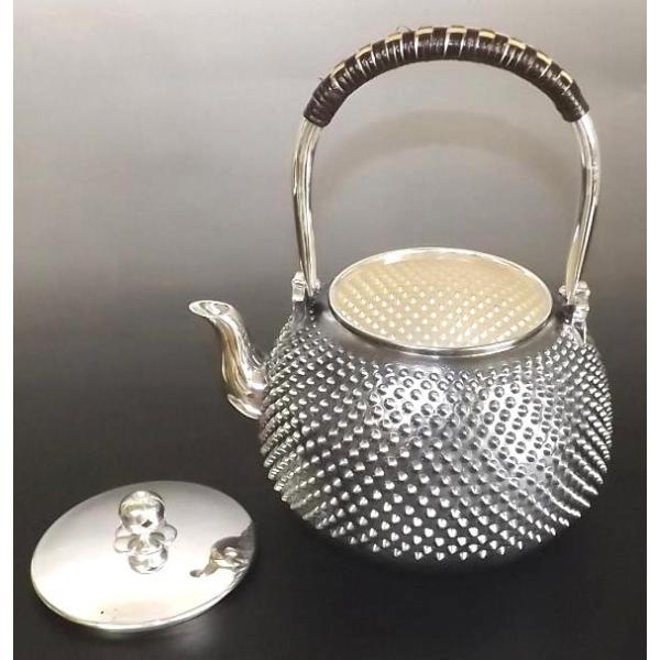 ␻V^@r@A@{@4.7@1.1L