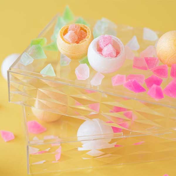 【商品について】【特別企画】miicha.で大人気の商品を、セットでお届け！特に可愛いお菓子を選びました。菓匠高木屋さんの秋冬限定の「旬味　紙ふうせん」と、彩霞堂さんの「琥珀糖 林檎」。石川県の老舗和菓子屋さんのコラボ商品です。カリカリザク...