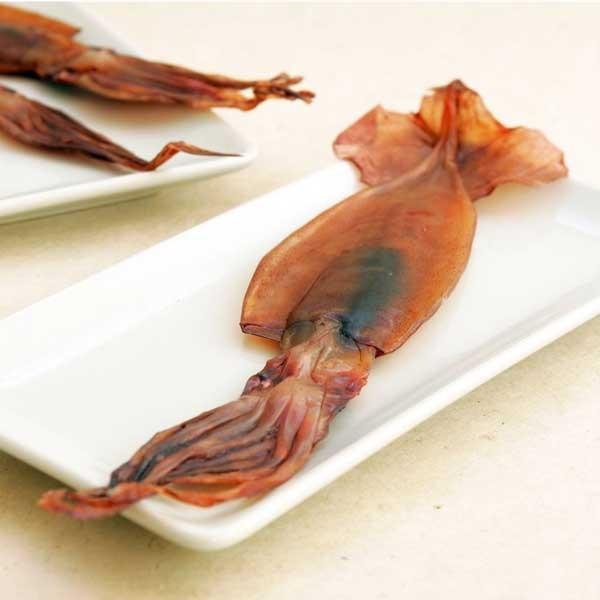 【商品について】日本酒やビールの肴・おつまみに大人気の能登の「もみいか」。石川県近海でイカ釣り漁船によって漁獲されたスルメイカを、塩、砂糖、魚礁「いしる（いしり）」で味付けをし、内臓ごと丸干しにしています。表面の塩抜きと身を柔らかくするため...