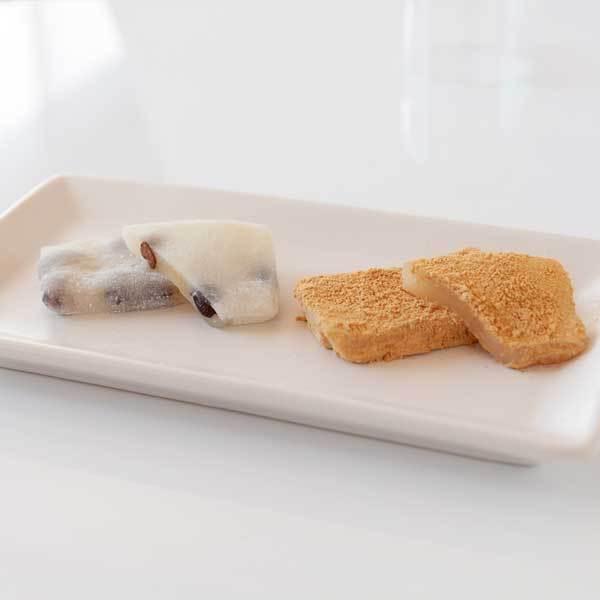 【商品について】定番の『白』と『きなこ』の詰合せです。北陸は能登の国ひっぱりもちあり。旅ゆく人の口から口へ素朴な風味今に傳える能登の金剛のひっぱり餅は誰がひくやらきれはせぬ。名物「ひっぱり餅」は、弁慶が能登金剛巌門の不動滝の水で作り上げた保...