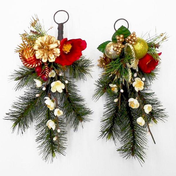 造花 小さめの迎春用ドア飾り。壁掛け飾り。長さ：約25cm