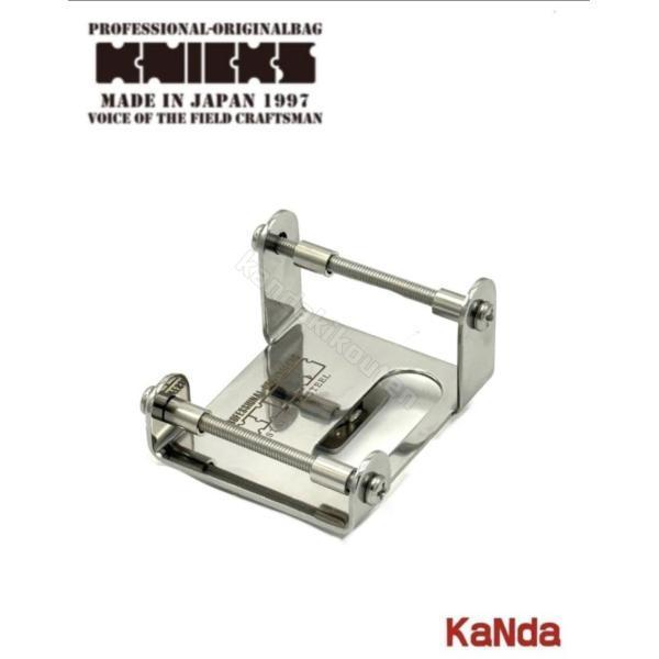 ・固定着脱タイプ2段ビットホルダー・上下段差をつけビット等の干渉を軽減・ロングボルトは4mmボルトを採用・ビットクリップ最数6個保持■素材・ＳＵＳ■付属品・4ｍｍロングボルト　2本・隙間パイプ　4個※ビットクリップのメーカーによっては使用出...