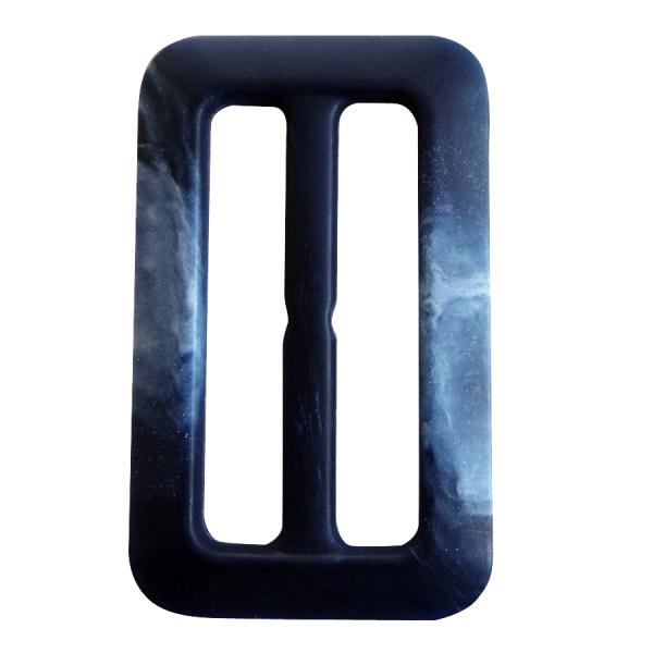 プラスチック製　内径50mm　外径約6.5cm×4cm