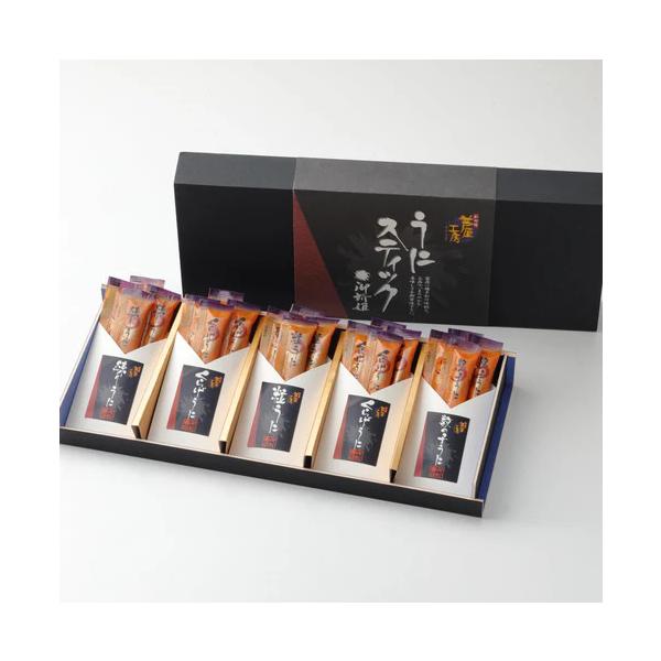 4種類のうにを全て楽しめる。練りうに・くらげうに・数の子うに・粒うにそのままおつまみに、素材に和えて。お酒にも料理にもお使いいただける、小さなスティックです。程良い塩加減でまろやかに味付けしたうに。そのまま小皿に出したりご飯に合わせる他、和...