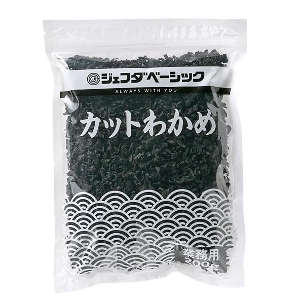 艶やかな緑色としっかりした歯ごたえが特徴のわかめです。中国産のわかめを食べやすいサイズにカット・乾燥しました。シャキシャキのわかめをお楽しみください。サラダや酢の物などいろいろな料理にご使用ください。　内容量：２００ｇ　【普通便】