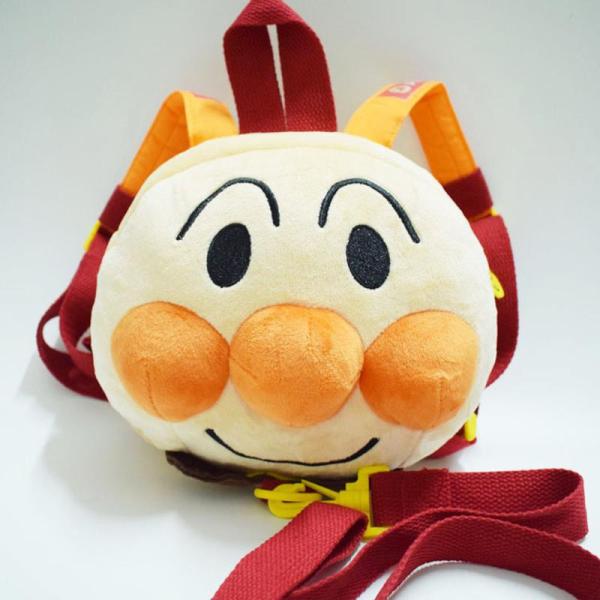 ■安心、迷子防止ベルト付きリュック外に出ると走り回りたくなる元気なお子様でも安心な迷子防止ベルト付きリュック。公園、お散歩、お買い物など、お子様とのお出かけシーンで大活躍です。迷子防止ベルトは取り外し可能なので、取り外すことで普通のリュック...