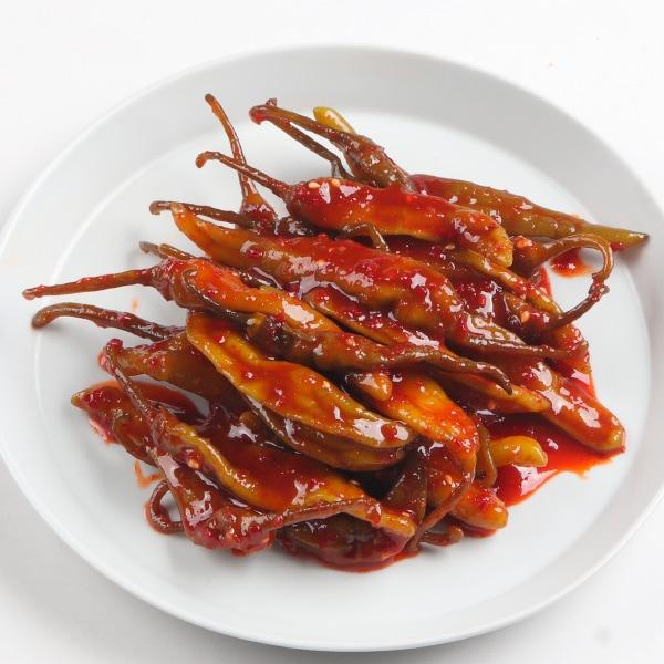 商品名 1028 韓国市場 唐辛子【辛口漬け】品目 漬物原材料 青唐辛子、生姜、塩、砂糖、ニンニク、麦芽糖、玉ねぎ、唐辛子粉、コチュジャン、ゴマ、キトサン／L-グルタミン酸ナトリウム内容量 300g原産国 中国産賞味期限 別途記載保存方法 ...