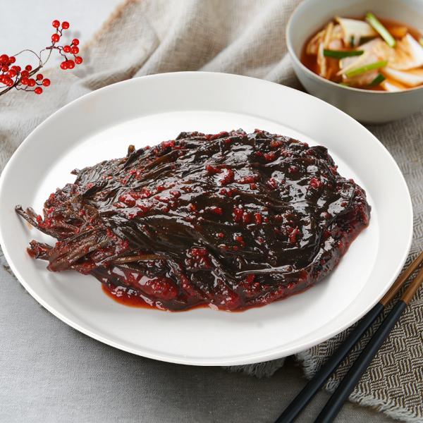 名称市場エゴマの辛口和え原材料名ごまの葉、唐辛子、L-グルタミン酸ナトリウム、炒りゴマ、水飴、生姜、ニンニク、塩、ニボシダシ、たれ、ネギ 内容量500g賞味期限別途記載保存方法冷蔵保存してください。原産国名中国特徴醤油ベースの濃厚な味！※冷...