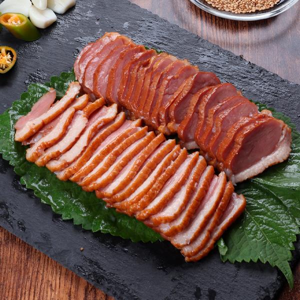 商品名 合鴨スモーク原材料 合鴨肉、ブトウ糖、砂糖、食塩、大豆蛋白、胡椒、ポリリン酸ナトリウム、調味料（アミノ酸）、発色剤（亜硝酸ナトリウム）、（一部に大豆を含む）内容量 500g原産国 中国賞味期限 パッケージに記載保存方法 冷凍栄養成分...