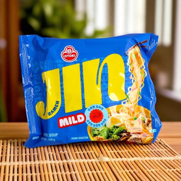 名称ジンらーめん（甘口）原材料名麺 : 小麦粉（アメリカ産・オーストラリア産）、変性でん粉、パーム油（マレーシア産）、グルテン、じゃがいもでん粉、塩、乳化油脂、卵殻粉末、肉スープエキス、にんにくシーズニング、イーストエキス、酸度調整剤、グア...