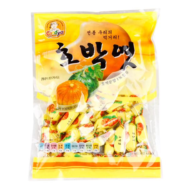 名称 カボチャ飴原材料名 水あめ、白砂糖、かぼちゃ粉末(中国産)、コンデンスミルク、合成香料(かぼちゃ香)、グリセリン脂肪エステル(乳化剤)、ゼラチン内容量 270g賞味期限 別途記載保存方法 直射日光、高温多湿をさけて保存してください。原...