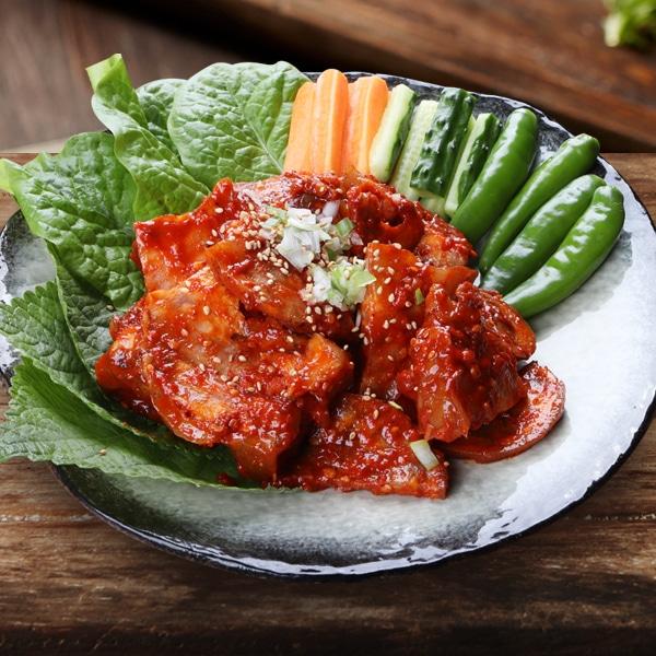 名称激辛豚足原材料名豚足(日本産)、唐辛子みそ、梨、にんにく、玉葱、砂糖内容量約500g賞味期限別途記載保存方法要冷凍（-18℃以下で保存してください）製造者(株)世亜企画　埼玉県戸田市笹目8-11-14特徴おつまみにぴったりの激辛味付豚足...