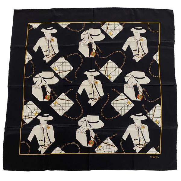 CHANEL 【中古】|CHANEL シャネル スカーフ マトラッセ柄 CHANEL 【中古】|CHANEL シャネル スカーフ マトラッセ柄