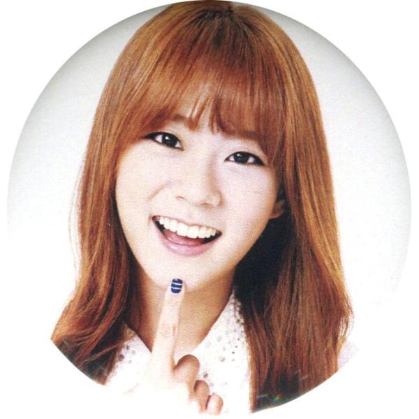 ｋａｒａ スンヨン カラ 缶バッヂ バッヂ ワッペン グッズ Buyee Buyee Japanese Proxy Service Buy From Japan Bot Online