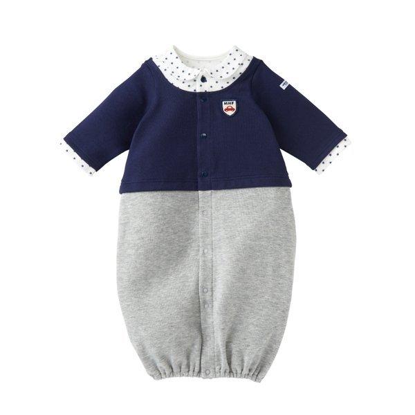 星柄のシャツにカーディガンを羽織り、パンツをコーディネートしたようなツーウェイオールです。ツーウェイなのにセパレート風に見える可愛いデザイン。お襟部分は前側だけに付いているので、ねんねや抱っこのジャマにならず、背中がすっきり見えます。胸元に...