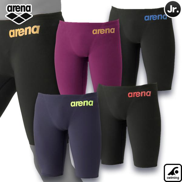 セカンドモデル「AQUAFORCE FUSION-ONE」シリーズの競泳水着。公式大会に出場するために必要なWORLD AQUATICS（世界水泳連盟）承認モデルで、初めて布帛水着に挑戦するスイマーにおすすめ。カラーBKGD（ブラック×ゴー...