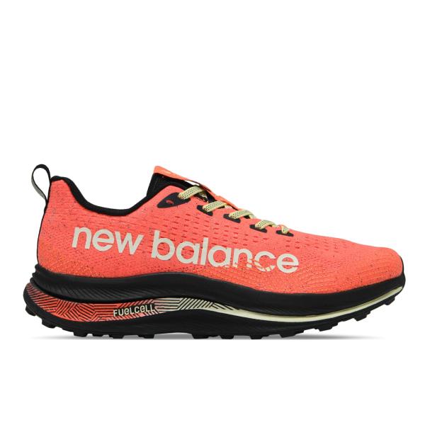 ニューバランス　fuelcell supercopelite New Balance FuelCell SuperComp Elite v4 NARROW (WOMENS