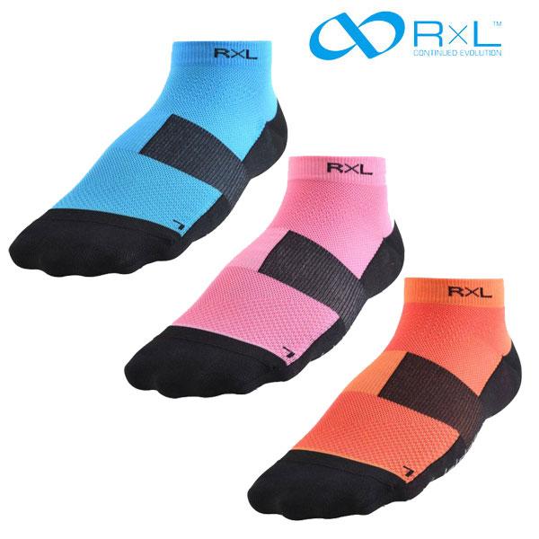 超薄地レーシングソックス。特殊T型グリップで最上級のグリップ力を発揮。サイズS/22-24cmM/24-26cmL/26-28cm※サイズは裸足の寸法となります。