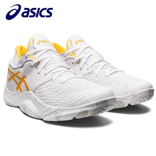 素早い切り返しや左右への激しいステップワークを支えるための安定性にすぐれたモデルのローカットタイプ。アッパー素材には前足部に樹脂素材、中〜後足部は人工皮革を採用左右への力強いステップ時のサポート力を追求。またローカットにすることで足首の可動...