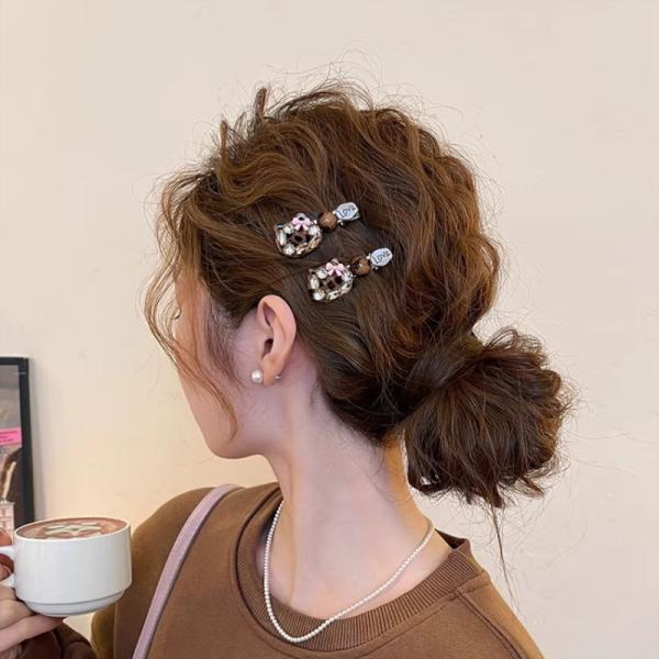 ヘアクリップ ヘアピン スイートハート ラインストーン ヒョウ柄 猫ヘアクリップ レディース 高級ヘアアクセサリー ダックビルクリップ エッジ フロック仕上げ