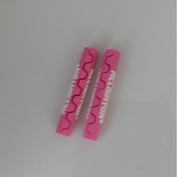 アウターケーブルとフレームの接触による傷つきを防ぐ、フレームプロテクター。 4mmと5mmの２種類ございます。