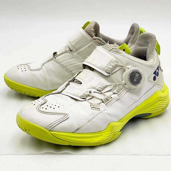 [ブランド] ヨネックス[タイプ] パワークッション88 ダイヤルワイド バドミントンシューズ[表記サイズ] 22cm[対象] キッズ[型番] SHB88D2[状態] 使用感があり、ダメージや汚れが目立ちます。