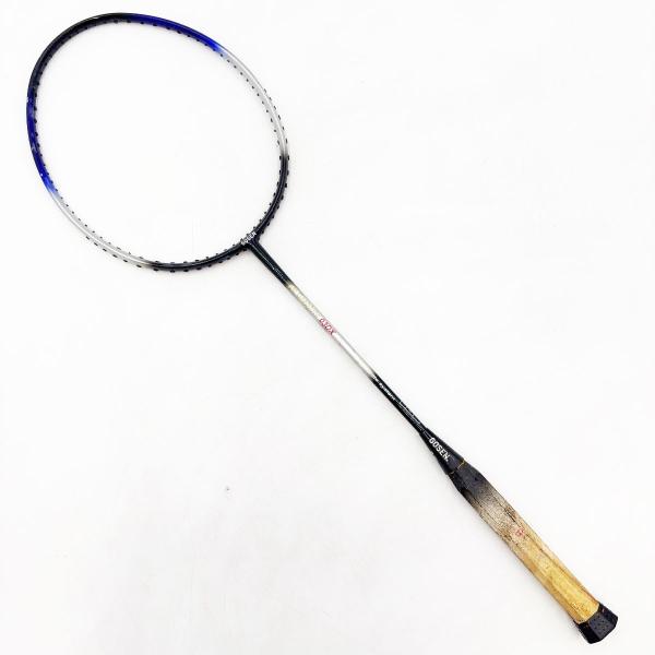 [ブランド] ゴーセン[タイプ] ALL GRAPHITE 03DX バドミントン ラケット オールグラファイト[表記サイズ] G5[状態] ひび割れなどのダメージはみられませんが、傷や塗装の剥がれ、汚れが多数みられます。