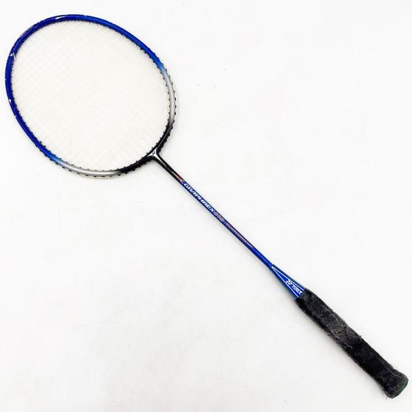 [タイプ] GRAPHREX 010 FULL CARBON バドミントンラケット グラフレックス[状態] ひび割れなどのダメージはみられませんが、傷や塗装の剥がれが全体的にみられます。