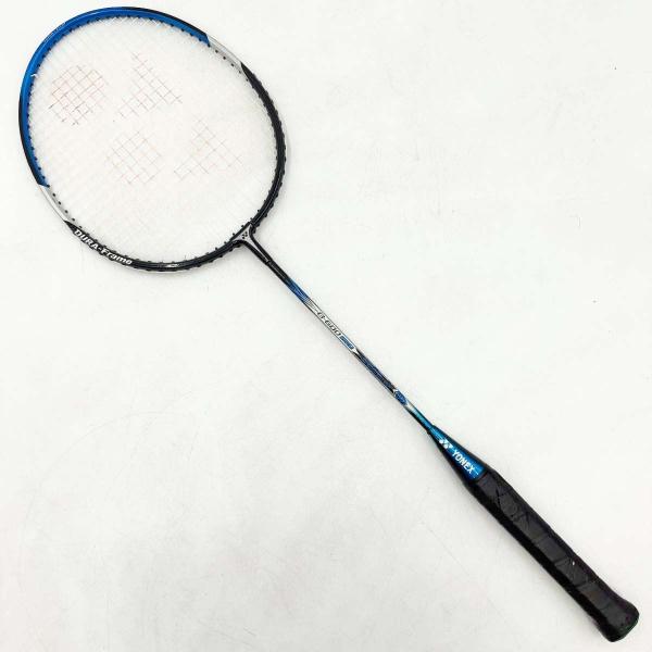 [ブランド] ヨネックス[タイプ] B-600 MUSCLE バドミントンラケット マッスル[状態] ひび割れなどのダメージはありませんが、キズや汚れ・塗装の剥がれがみられます。