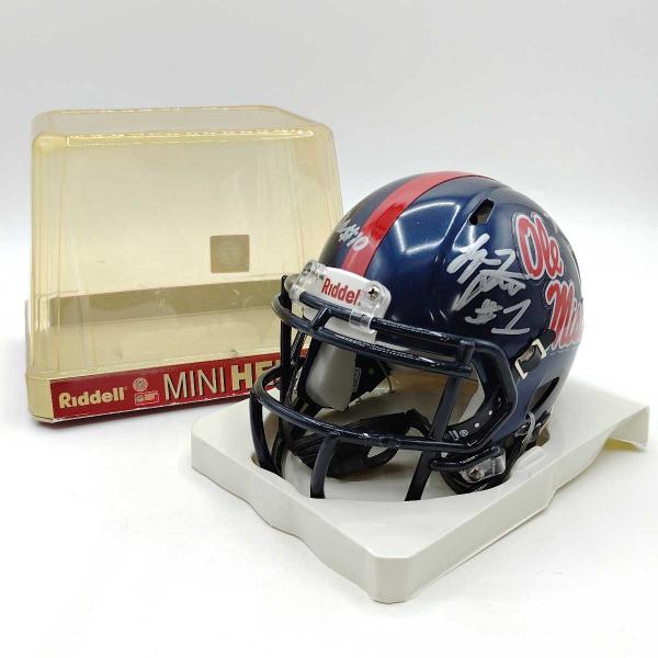 [タイプ] ミシシッピ大学レベルス #14 Bo Wallace #10 Vincen Sanders #1 Laquon Treadwell #85 Ja-Mes Logan サイン ミニヘルメット[状態] 　キズやほこりの付着があり、パ...