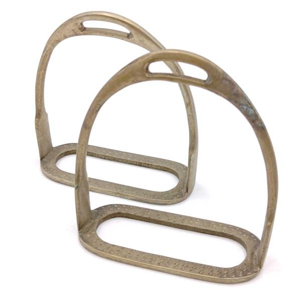 [タイプ] ESTRIBOS PAR SOLID NICKEL 鎧[サイズ] 幅約12.5cm×全長約13.5cm[状態] ある程度の傷みや汚れ、サビなどがみられます。