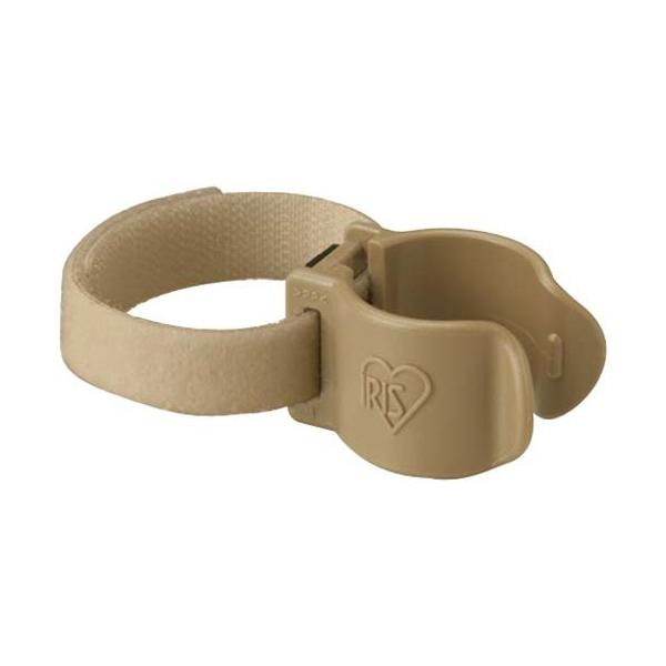 ★商品合計金額3000円(税込)以上送料無料★椅子の肘などにファスナーテープまたはねじにて取り付けられます。●カラー／ブラウン●外寸法／幅３６×奥行４６×高さ２８ｍｍ●材質／本体：ポリエチレン、ベルト：ポリエステル●質量／１８ｇ●付属品／ネ...